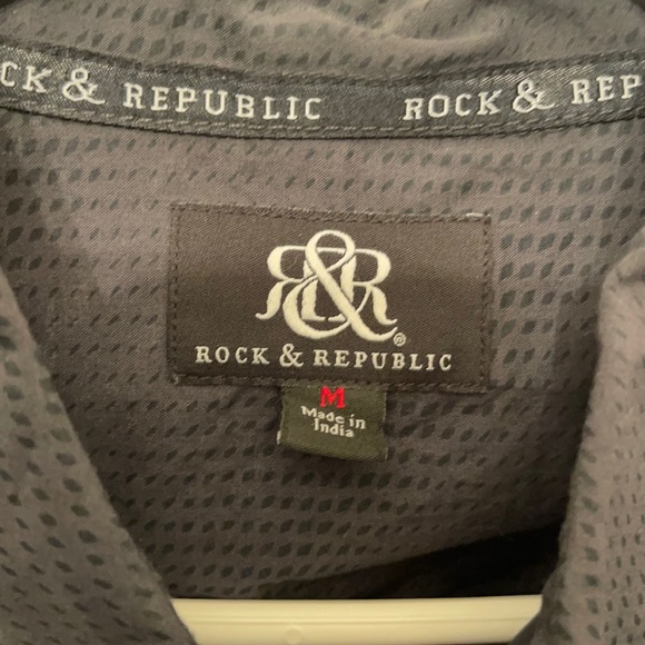 Men’s button down - Picture 2 of 5